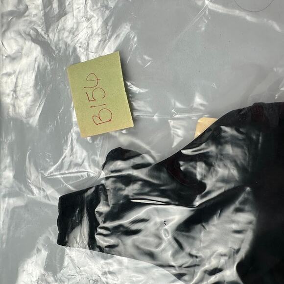 Truekind Bra Womens Small Black Everyday Throw On Wireless Bralette Padded - Picture 8 of 8